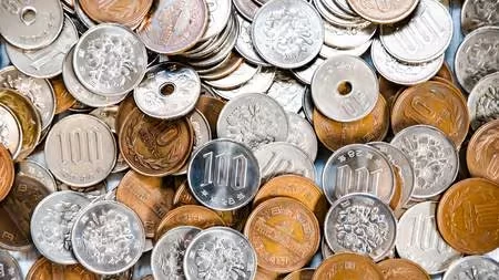 日本、初の円建てステーブルコイン承認へ──国際送金・国債市場への影響に注目